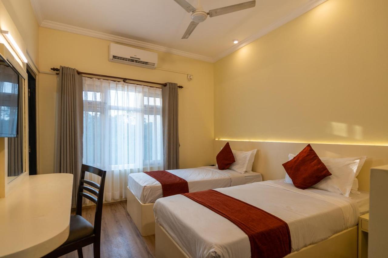 Hotel Peaceland Lumbini Luaran gambar