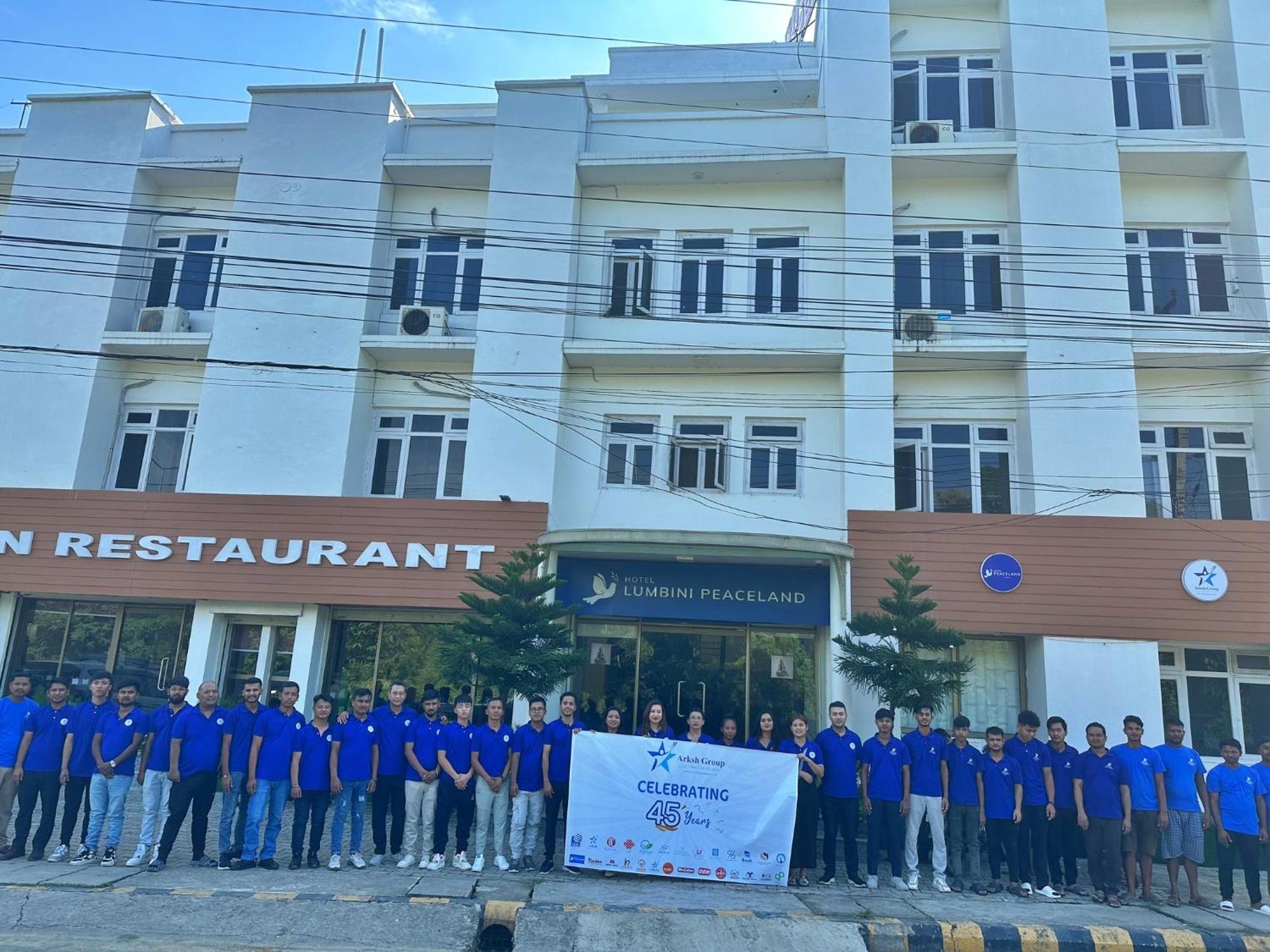 Hotel Peaceland Lumbini Luaran gambar